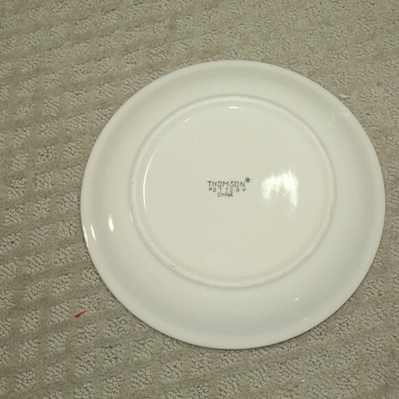 Vintage Set Of 3 Thomson Pottery Snowman 10.25” Dinner Plates Retired - Picture 3 of 4